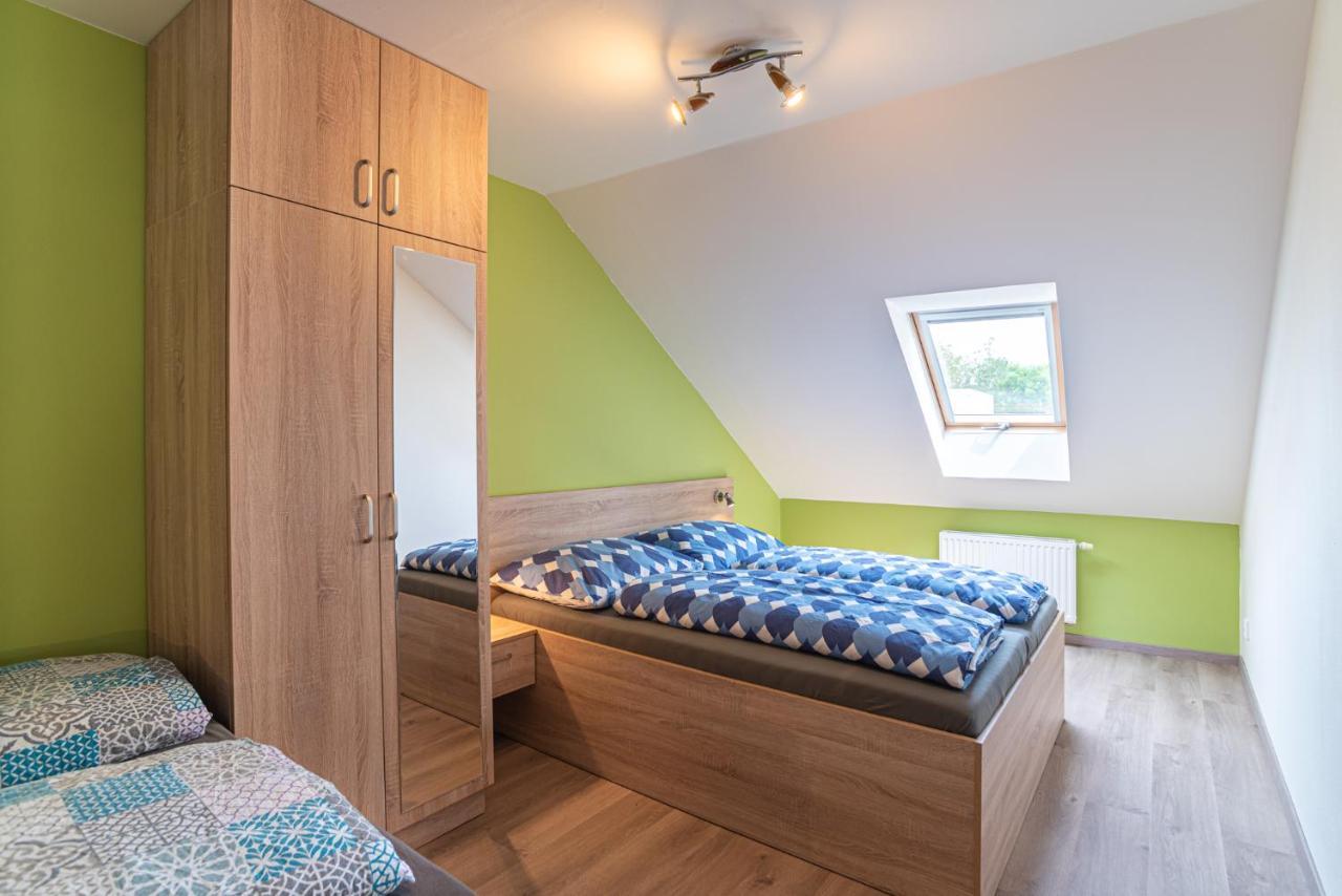 Saeli Apartments 미쿨로프 외부 사진
